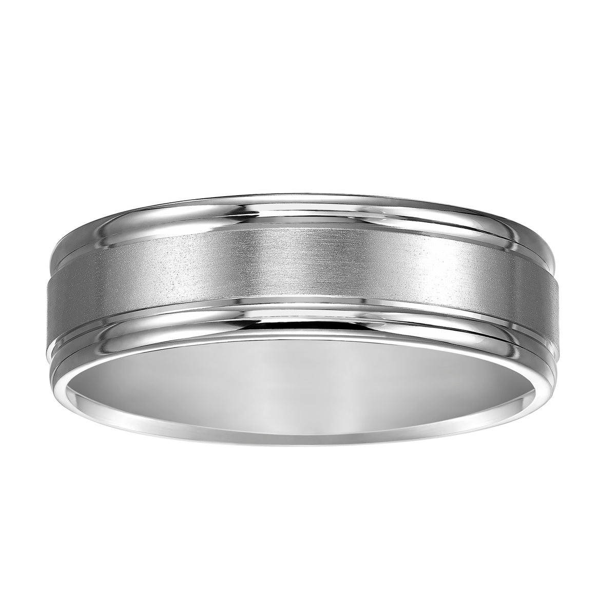 This Comfort Fit wedding band features a satin finish and round edges for a classic look