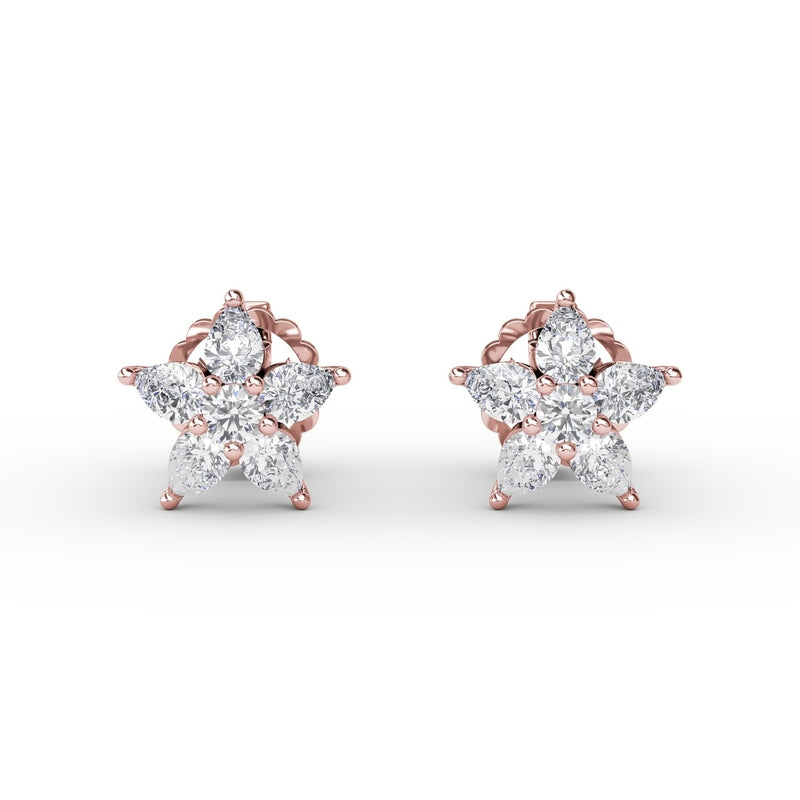 Fana Shine Bright Diamond Star Stud Earrings